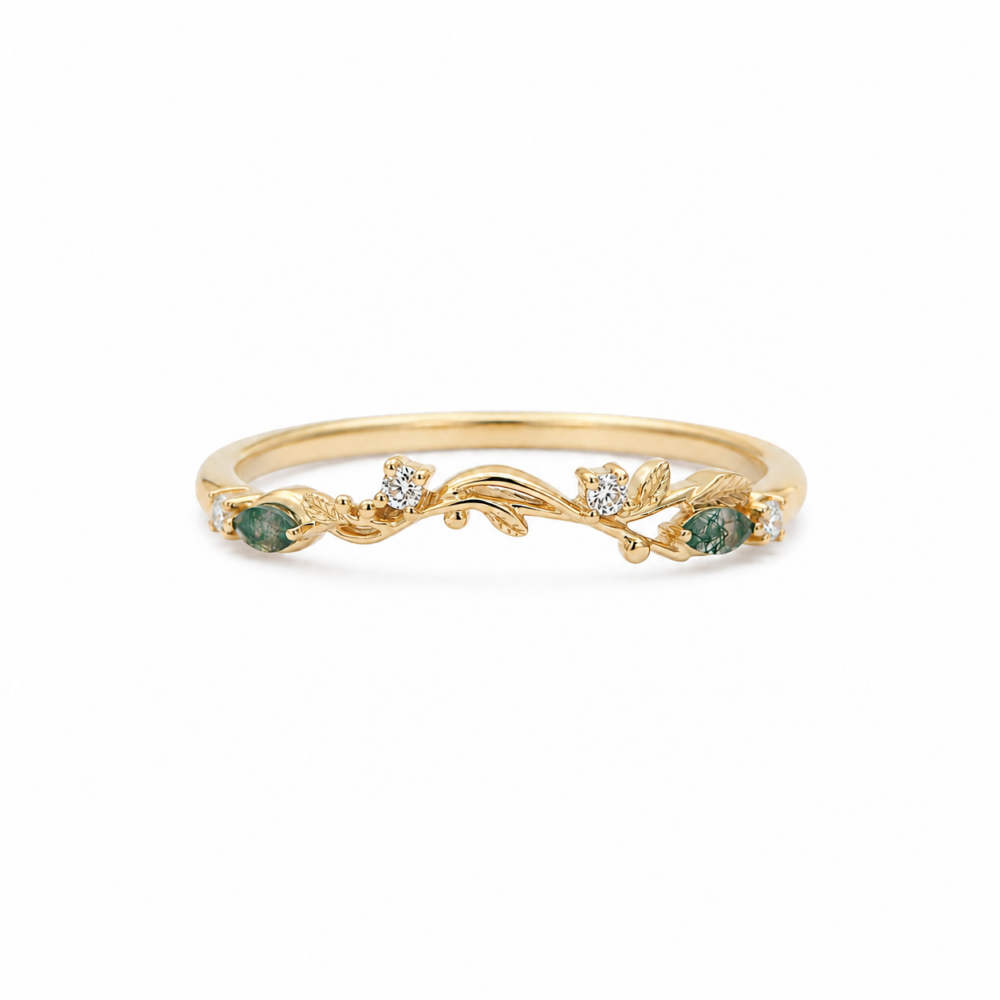Leaf and Vine Curved Wedding Band - Chloe